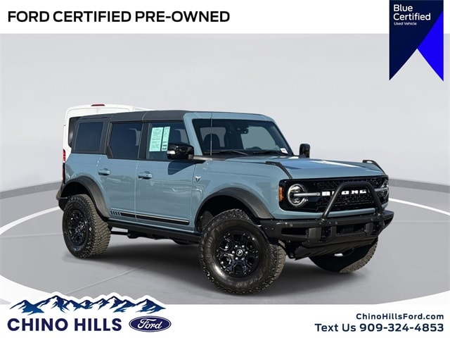2021 Ford Bronco 4-Door First Edition's photo