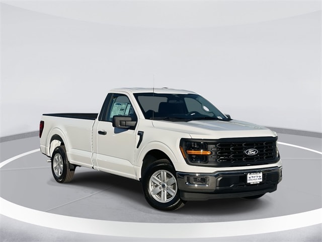 2025 Ford F-150 XL's photo