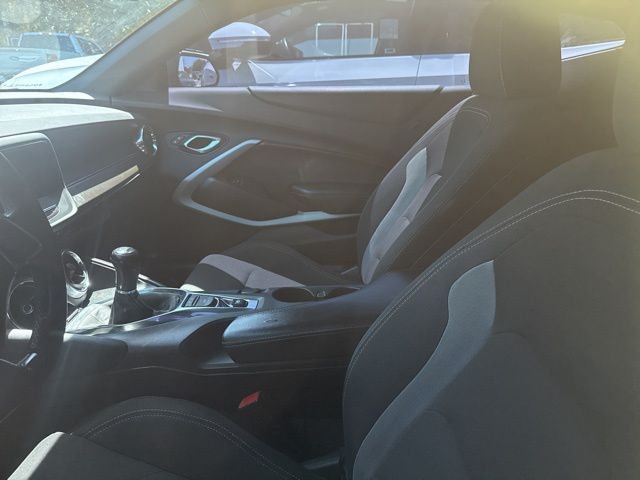 2020 Chevrolet Camaro 1LT photo 6