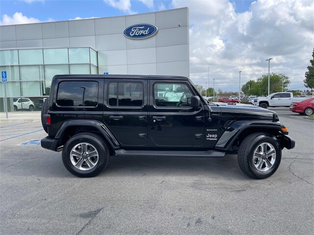 2021 Jeep Wrangler Unlimited Sahara photo 3