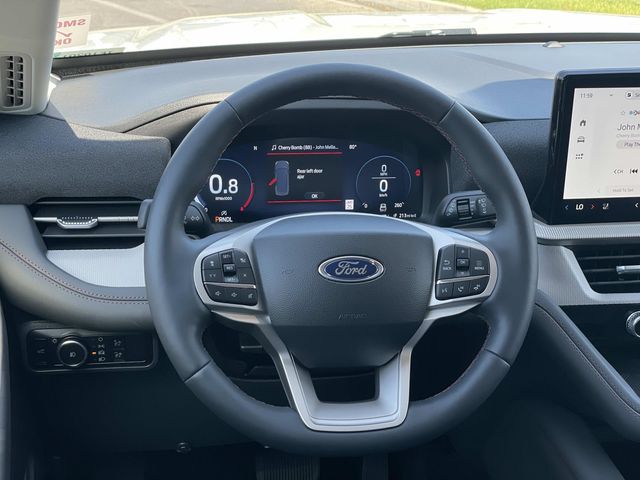 2025 Ford Explorer Active photo 3