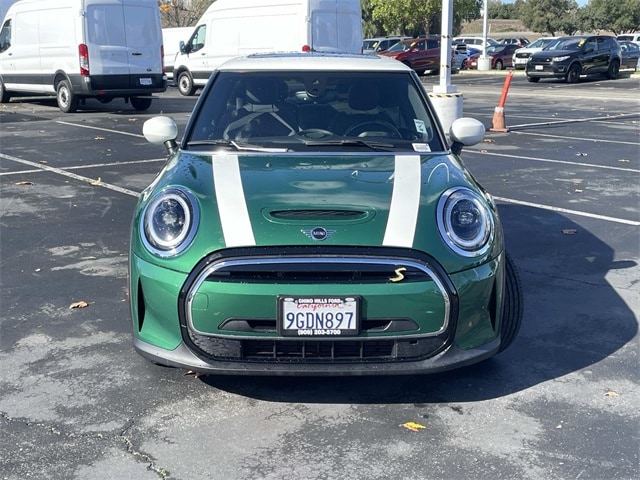 Used 2023 MINI Hardtop 2 Door SE with VIN WMW13DJ00P2T80955 for sale in Chino, CA