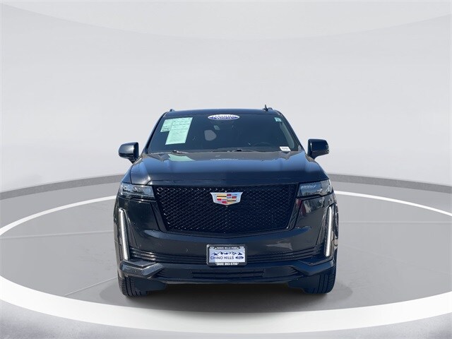 2023 Cadillac Escalade Sport photo 2