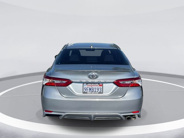 2023 Toyota Camry SE photo 5