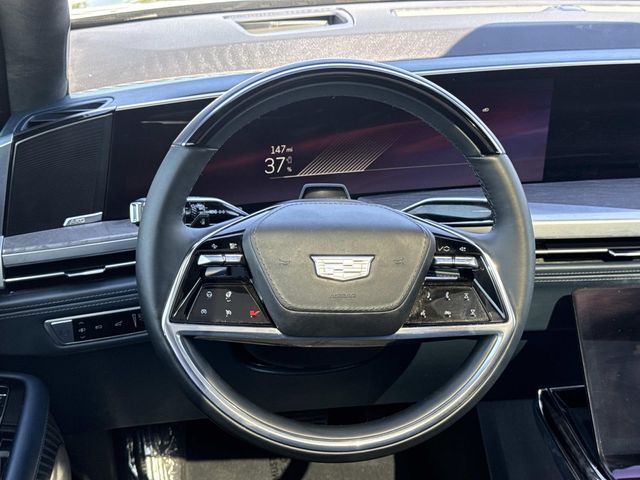 2025 Cadillac Escalade IQ Luxury 2 photo 6