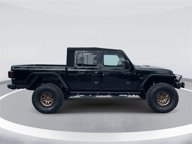 2020 Jeep Gladiator Sport photo 3