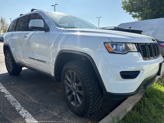 2022 Jeep Cherokee Laredo X photo 4