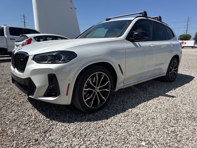 2023 BMW X3 M40i's photo