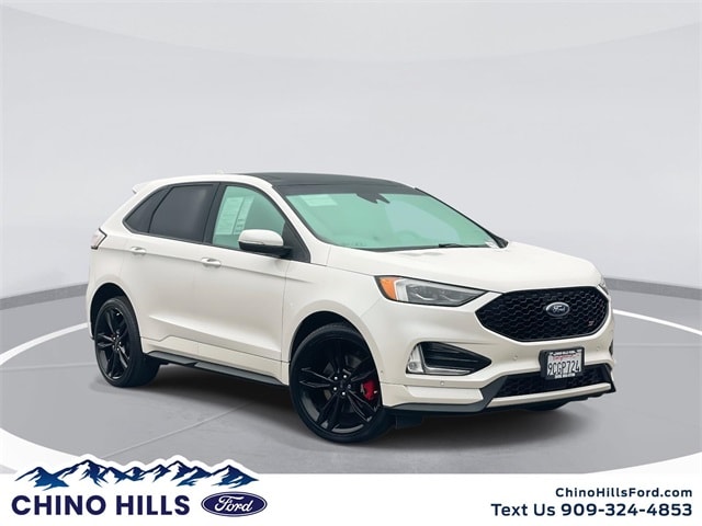 2019 Ford Edge ST's photo