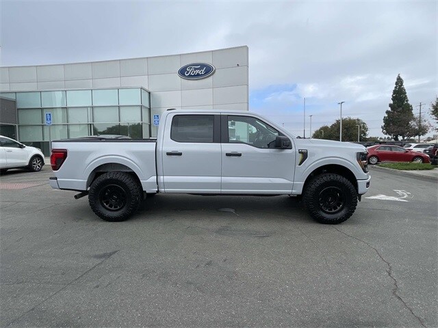 2025 Ford F-150 STX photo 3