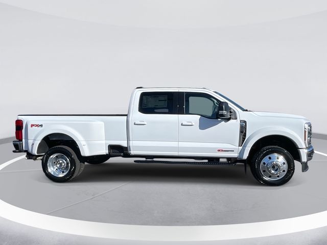 2026 Ford F-450 Super Duty XLT