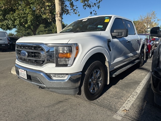 2022 Ford F-150 XLT's photo