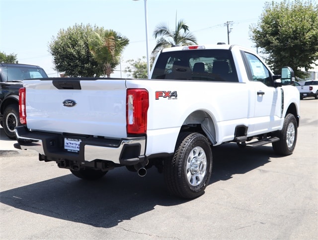 2024 Ford F-350 Super Duty XLT