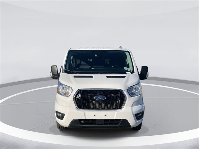 2022 Ford Transit photo 2