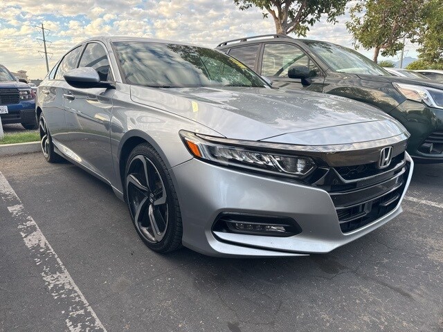 2018 Honda Accord Sport photo 4