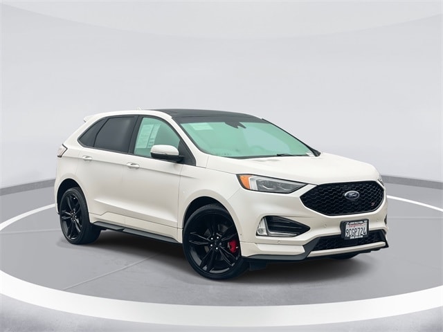 2019 Ford Edge ST's photo