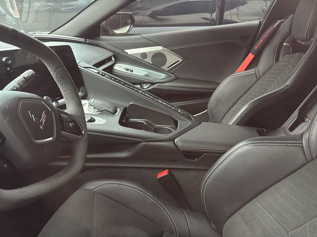 2022 Chevrolet Corvette Stingray photo 6