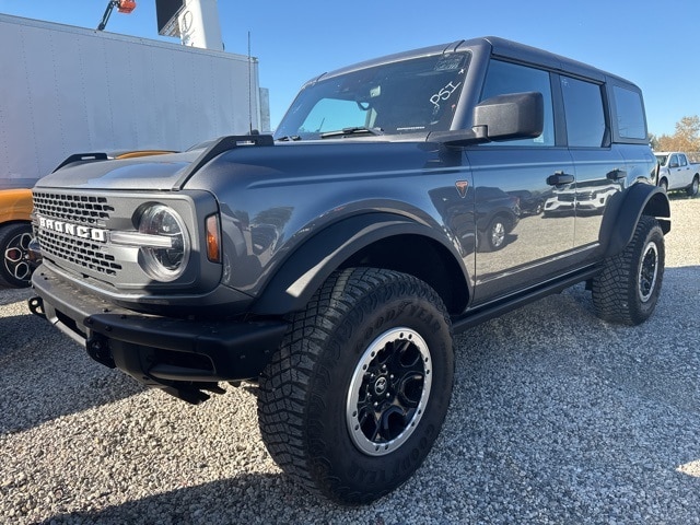 2023 Ford Bronco 4-Door Badlands's photo