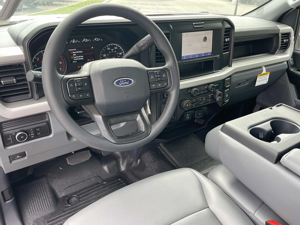 2026 Ford F-250 Super Duty XL - Photo 6