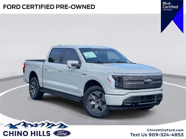 2023 Ford F-150 Lightning Lariat's photo