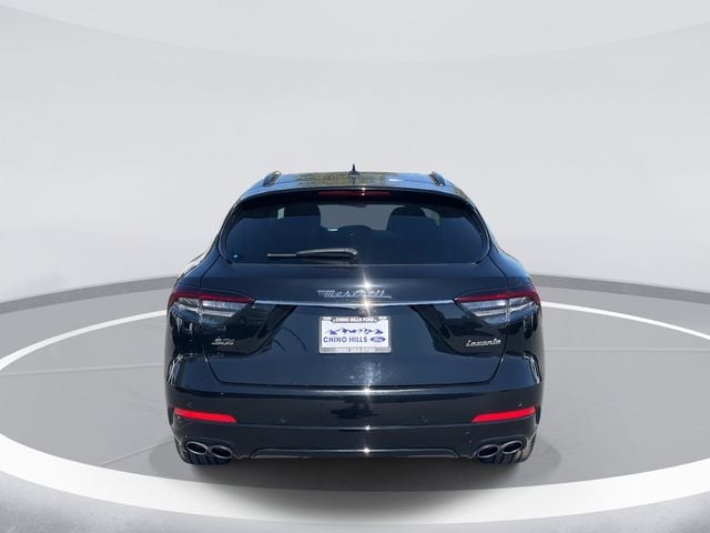 2021 Maserati Levante S photo 4