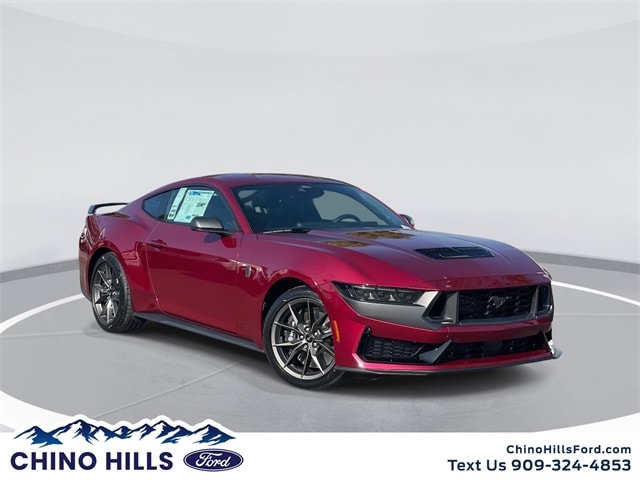 2026 Ford Mustang Dark Horse's photo