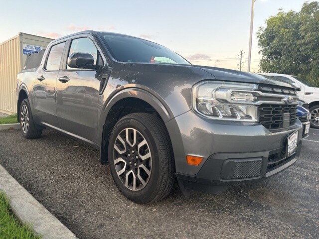 2022 Ford Maverick Lariat photo 2