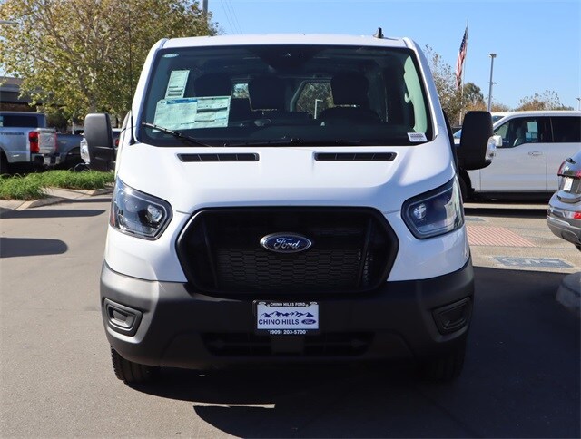 2024 Ford Transit photo 2