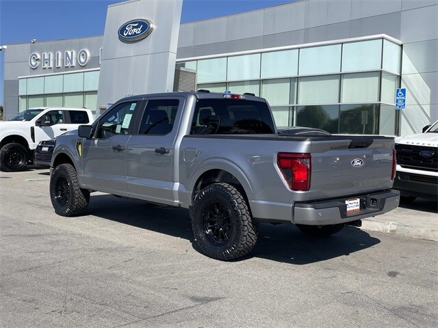 2025 Ford F-150 STX photo 4