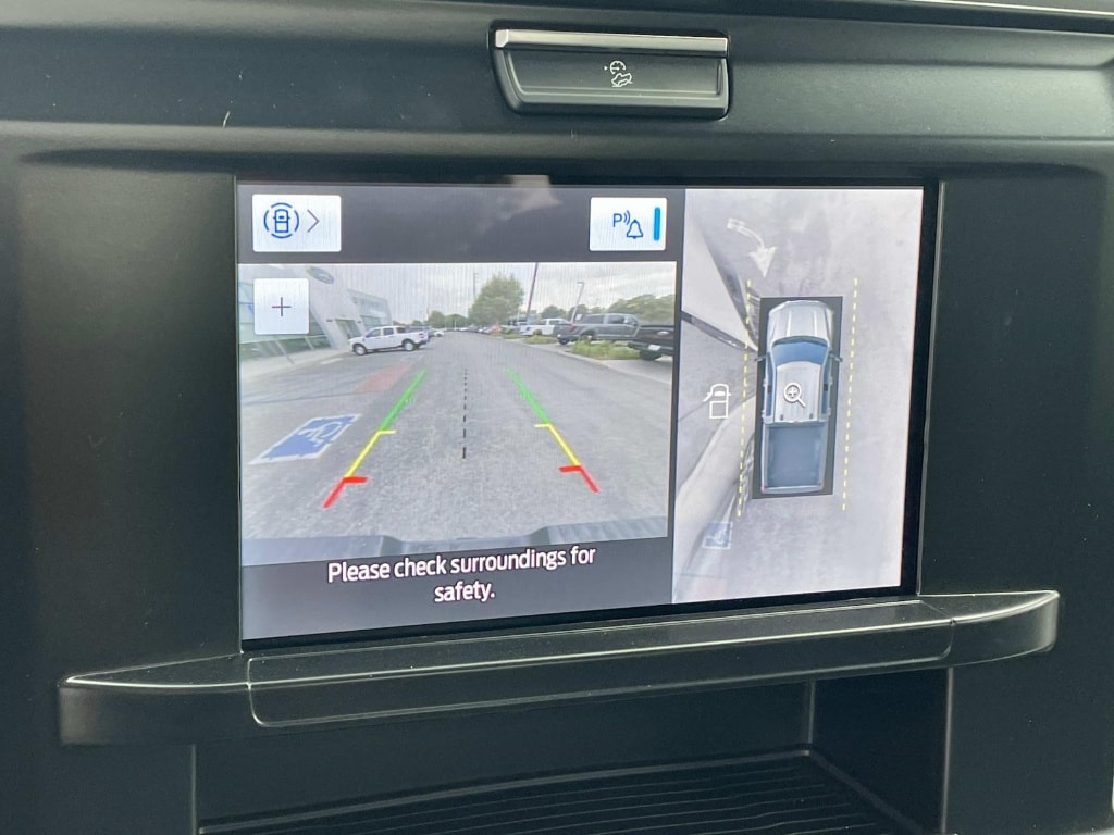 2025 Ford F-350 Super Duty XLT - Photo 14