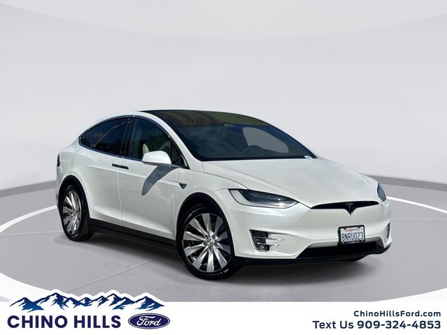 2020 Tesla Model X Long Range's photo