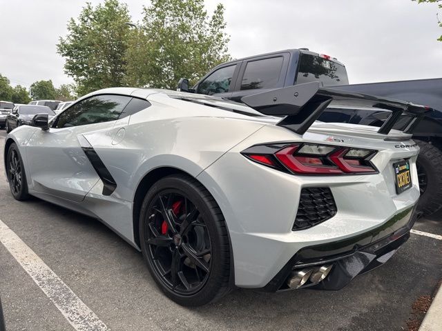 2022 Chevrolet Corvette Stingray photo 2