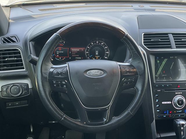 2018 Ford Explorer Platinum photo 3