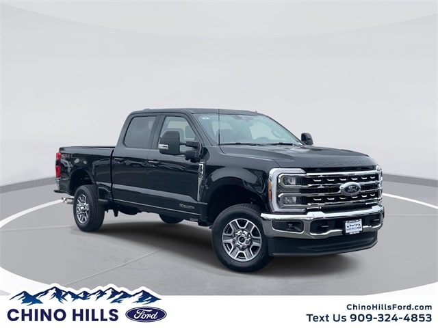 2026 Ford F-350 Super Duty Lariat's photo