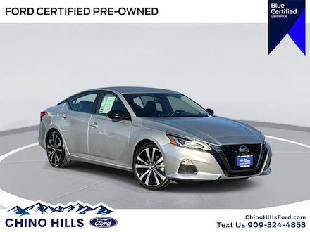 2022 Nissan Altima 2.5 SR Sedan