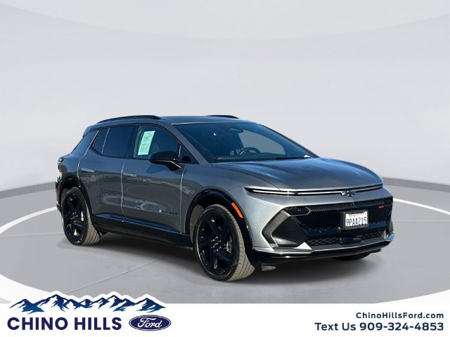 2024 Chevrolet Equinox EV RS — photo 1 of 23