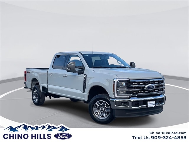 2026 Ford F-350 Super Duty Lariat's photo