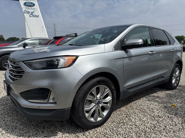 2022 Ford Edge Titanium AWD's photo