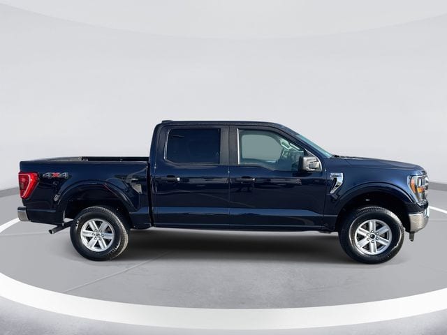2023 Ford F-150 XLT photo 2