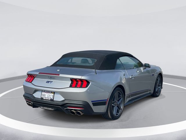 2025 Ford Mustang GT Premium photo 4