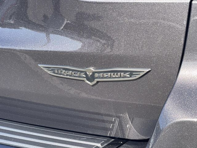 2021 Jeep Grand Cherokee Trackhawk photo 3