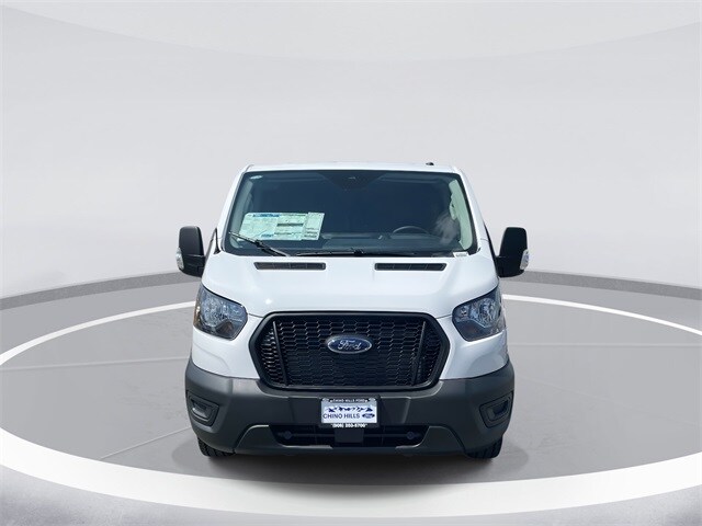 2025 Ford Transit photo 2
