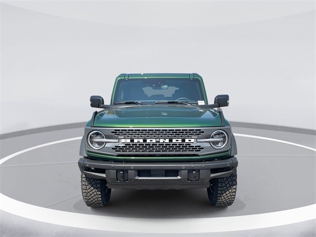 2025 Ford Bronco Badlands photo 2