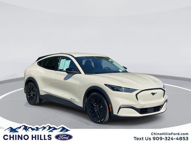 2025 Ford Mustang-Mach-e Select's photo