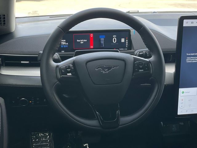 2023 Ford Mustang Mach-E Select photo 3