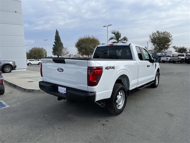2025 Ford F-150 XL photo 2