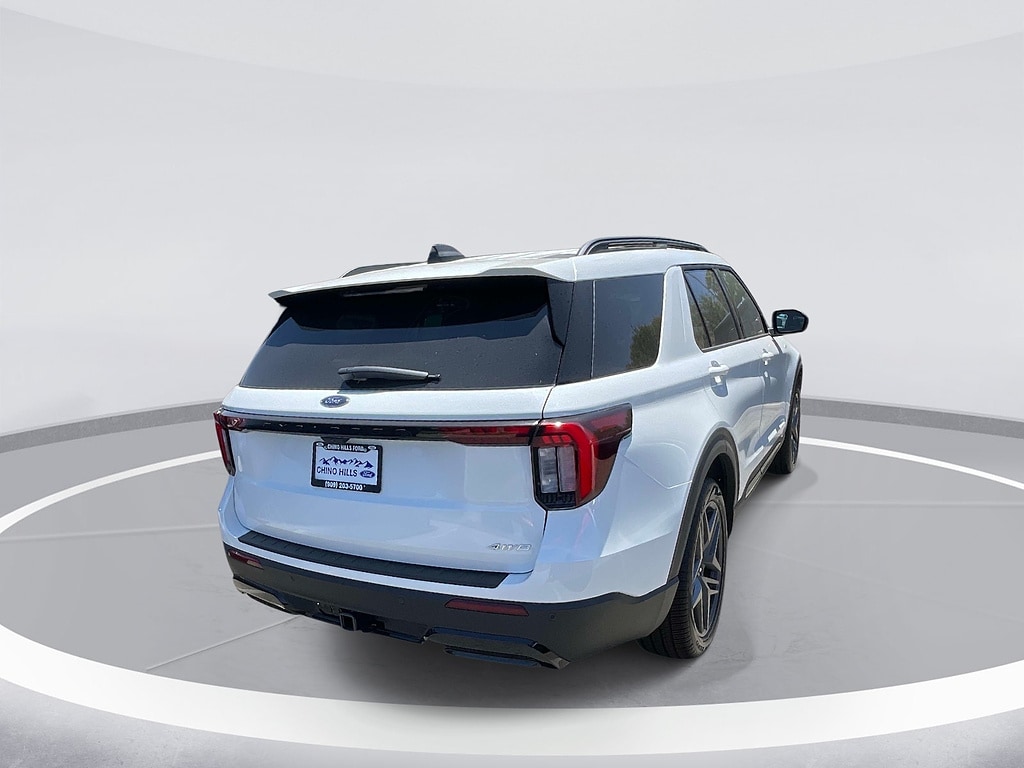New 2026 Ford Explorer ST-Line SUV