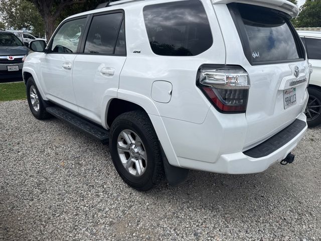 2022 Toyota 4Runner SR5 Premium photo 2