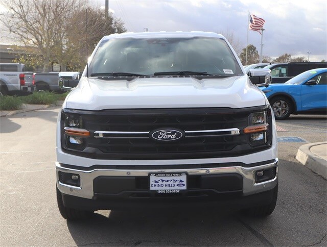 2025 Ford F-150 XLT photo 2