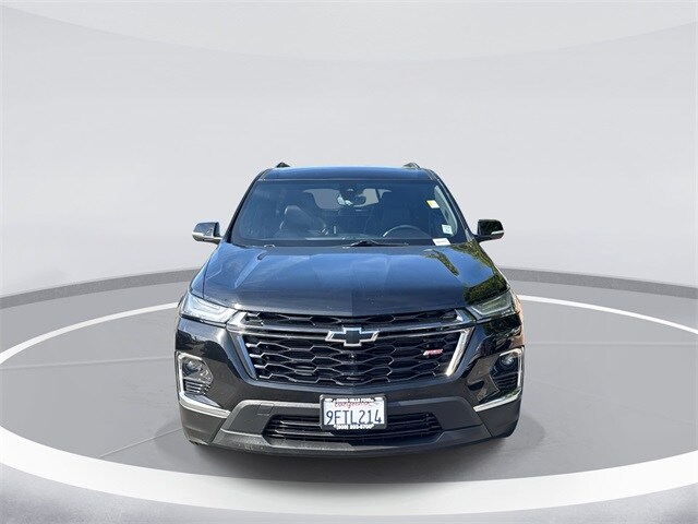 2023 Chevrolet Traverse RS photo 2
